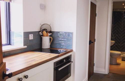 The Side, Gower - Cosy, Coastal, Sea Views & Hot Tub - Foto 6