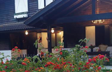 Slow House y La cabaña de Miss Slower - Foto 19