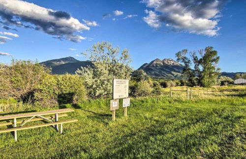 Montanas Emigrant Peaks Getaway Apt with Amenities - Foto 40