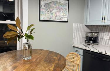 Staten Luxe, Modern Stay Close to NJ, NYC and Brooklyn! - Foto 34