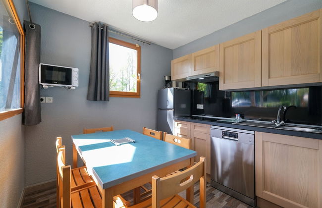 Comfortable Holiday Home With Private Terrace - Photo 22