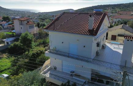 Beautiful maisonette with a view to the mountains and the sea - Foto 2