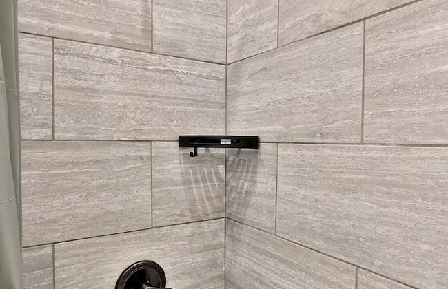 Rutland's Hidden Gem: 2 Br/1ba Renovated Home Close To Everything 2 Bedroom Home - Foto 16