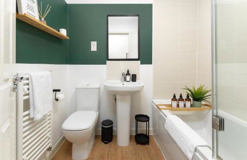 Modern 2-Bed Townhouse in Kirkdale - Foto 18