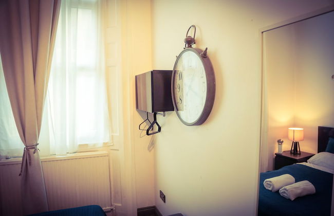 Warren st Apt - Photo 4