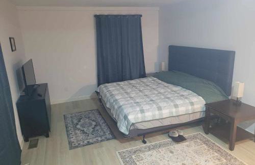 Spacious 4BR Home w Pool • Family Friendly - Foto 23