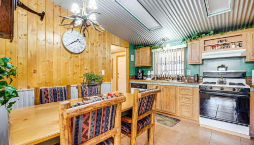 Cotopaxi Getaway with Deck 17 Mi to Royal Gorge - Photo 2