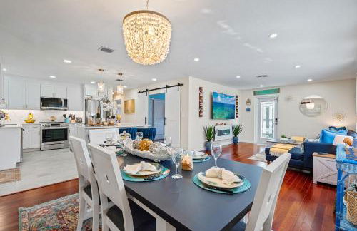 Chic 4BR Htd Pool, 5 min to beach, PAC-MAN, Games - Foto 10