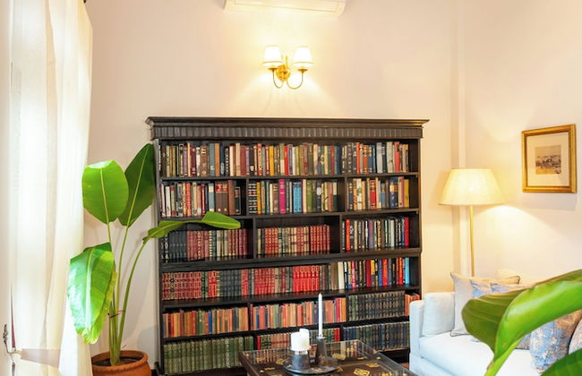 Writer's Lodge By Ishq - Photo 23