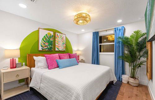 NEW-Heated Pool-Pickleball-Hot Tub-Movie Theater-Game Room-Playset-Basketball-10 Beds - Foto 51