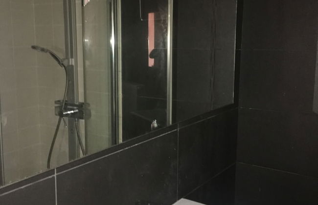 Traditional Studio near Airport - Foto 15