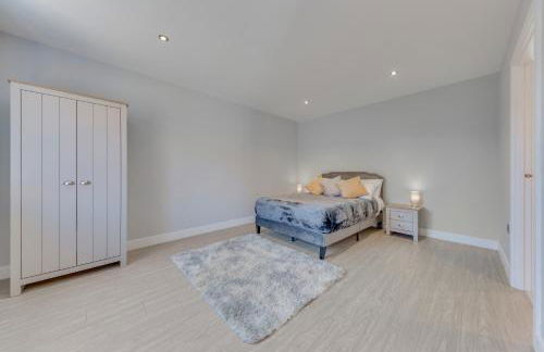 Luxury Isla Cottages Bourne, Dog Friendly with Garden, Parking, Countryside Views, Family Holidays & Easy Access to Town - Foto 35