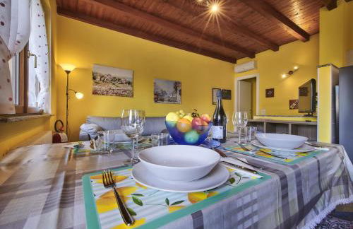 CASA DELLA MUSICA APARTMENT lake view and garden - Foto 6