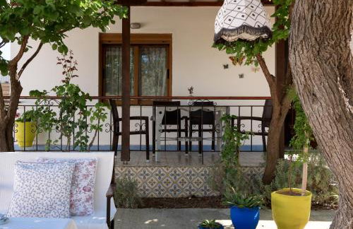 Eleni's Cottage, for Natural Living, By ThinkVilla - Foto 5