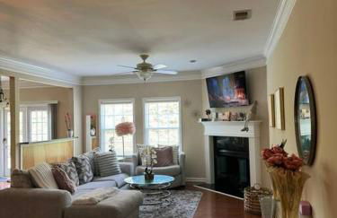 Luxury Pink Cascades Oasis - Gated Community - Foto 1