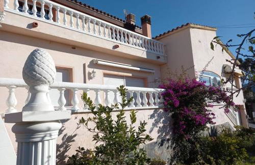 Villa Leo con vistas al mar y piscina privada - Photo 9