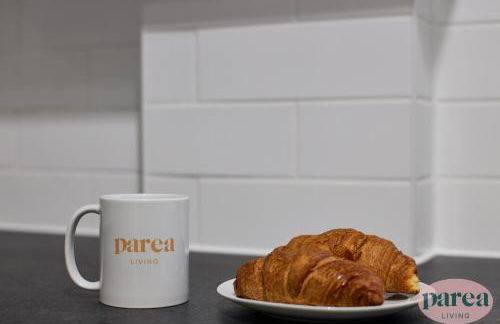 Parea Living - Leytonstone, 2-Bedroom Serviced Apartment, Free Parking, Remote Working - Foto 23