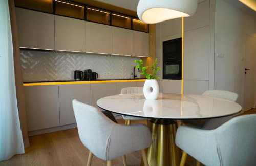 Marina Ostróda IV - super widok na jezioro, 10 m do wody, taras i balkon, winda, klima, garaż - Foto 28