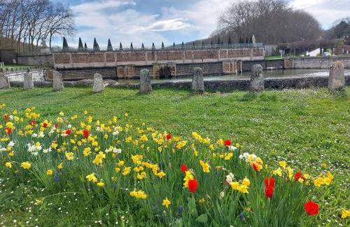 Chez Laurette - Charming apartment in historic village near Versailles - Foto 34