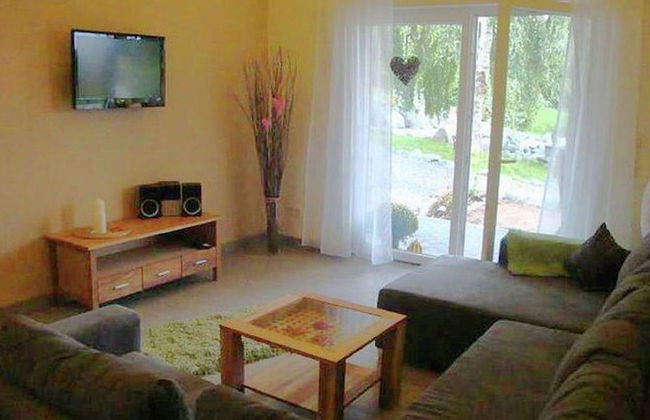 Relaxing Holiday Home in Willersdorf in the Forest - Photo 14