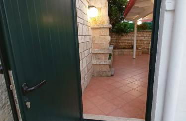 Villetta Poesia 50 m dal mare con giardino e parcheggio - Foto 15