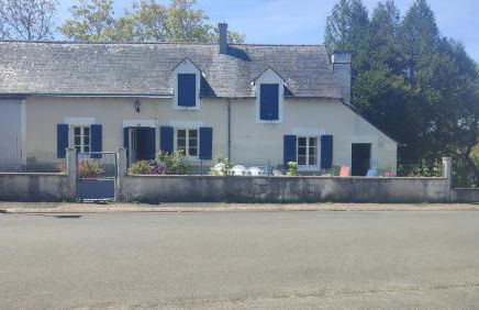 Maison plain pied, 2 chambres, longère typique , fraiche, dans bourg avec tous commerces - Foto 34