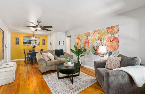 Urban Nest - Garage, Sunroom & Fenced Yard - Foto 1