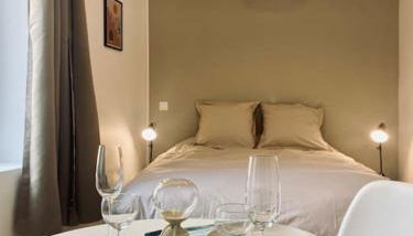 Suite Dune - Escapade Romantique avec Jacuzzi Privé - Photo 5