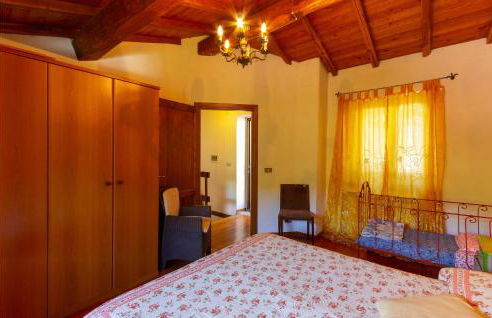 Gorgeous Apartment In Casoli Lu - Foto 9