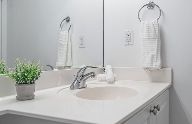 Fort York Suite - Photo 67