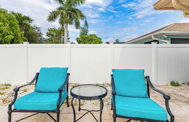 Private Pool + Sunroom Beach Escape at Manatee - Foto 34