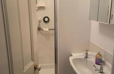 Beautiful Listed Mansion with incredible woodland views - Photo 31