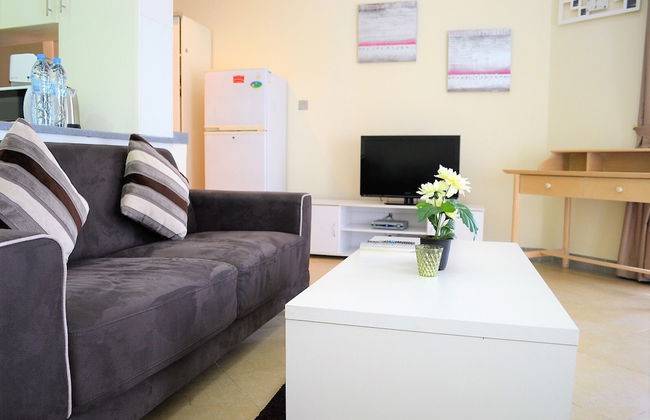 Bright furnished studio near metro in Tecom - ALIA - Photo 10