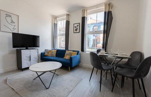 2 Bedroom Flat in the heart of Southend Sleeps 6 - Pass the Keys - Foto 1