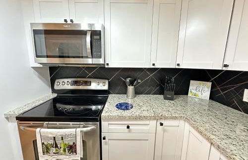 Great location Pool home w Pool table 5br - Foto 31