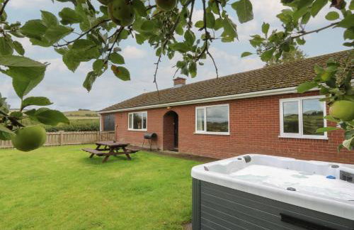 Glanyrafon Bungalow - Foto 2