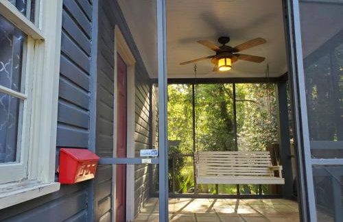 Cheerful 2 BR Near Colleges, Downtown, Attractions - Foto 38