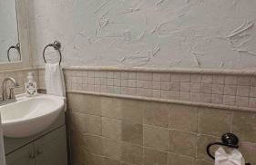 Retreat close to Lewisville Lake with pool, pet ok - Photo 12