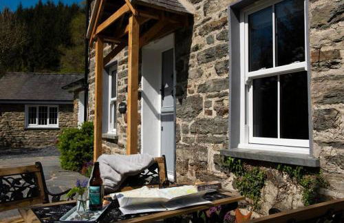 Charming Riverside Cottage in Snowdonia National Park - Foto 19