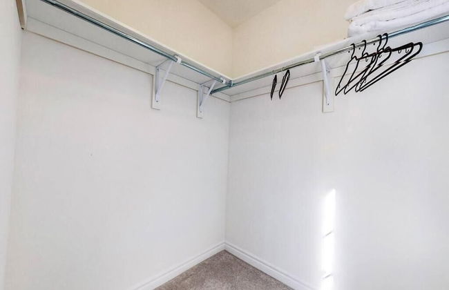 Elegant 3-bedroom House - Bowmanville - Foto 20