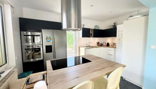 Maison lumineuse avec jardin à 50m de la mer - Foto 4