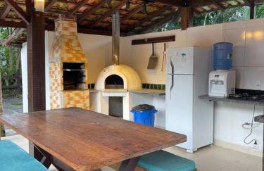 Casa especial com piscina e jardim - Foto 15