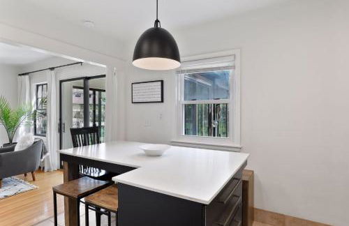 Gorgeous! Modern 3 Bed Home by Lake Mtka & Wayzata - Foto 14