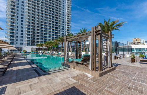 Espectacular Condo Esquina Beach House Hollywood Apartamento - Foto 48