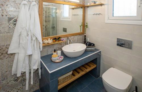 Ruby's summer house with spacious garden and free parking - Foto 12