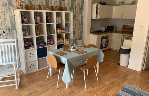 2 Bed Miner's Cottage With Log Burner, Pool Table & Mountain Views - Photo 8