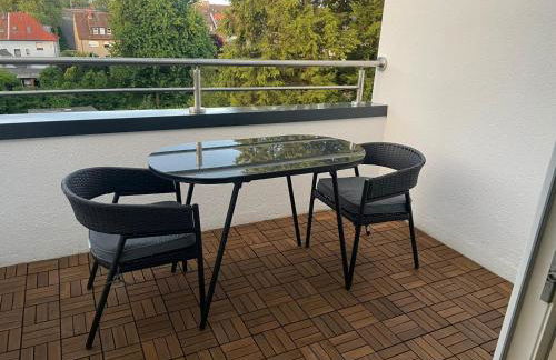 Moderne Ferienwohnung in Gelsenkirchen-Schalke für 1 bis 7 Personen mit Terrasse, ideal für Gruppen & Stadionbesuche - Foto 28
