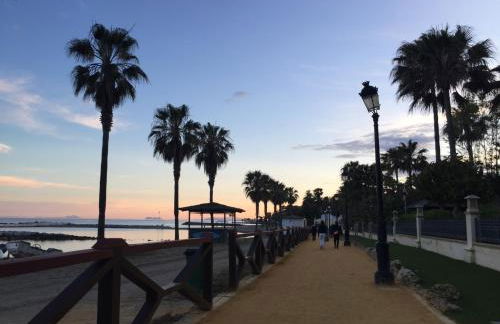 Charming 1 bedroom suite with shared kitchen next to Puerto Banus - Foto 26