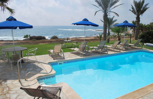 Sea Front Villa, Heated Private Pool, Amazing Location Paphos 323 - Foto 37