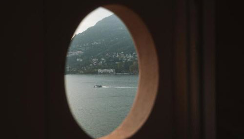 Romantic Room AL RIFUGIO DEI SOGNI terrazza con vista lago mozzafiato - Foto 3